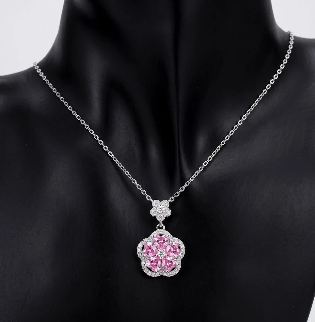 Collier Fleur de Cerisier — Éclat & Romance