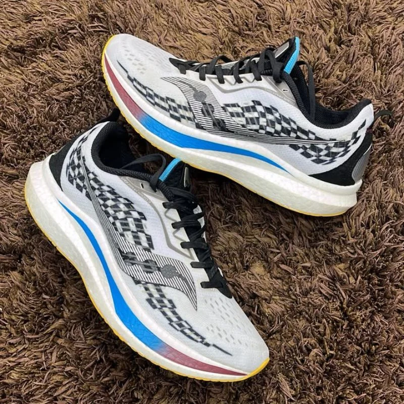 Occasion | Saucony Endorphin Speed  | 45