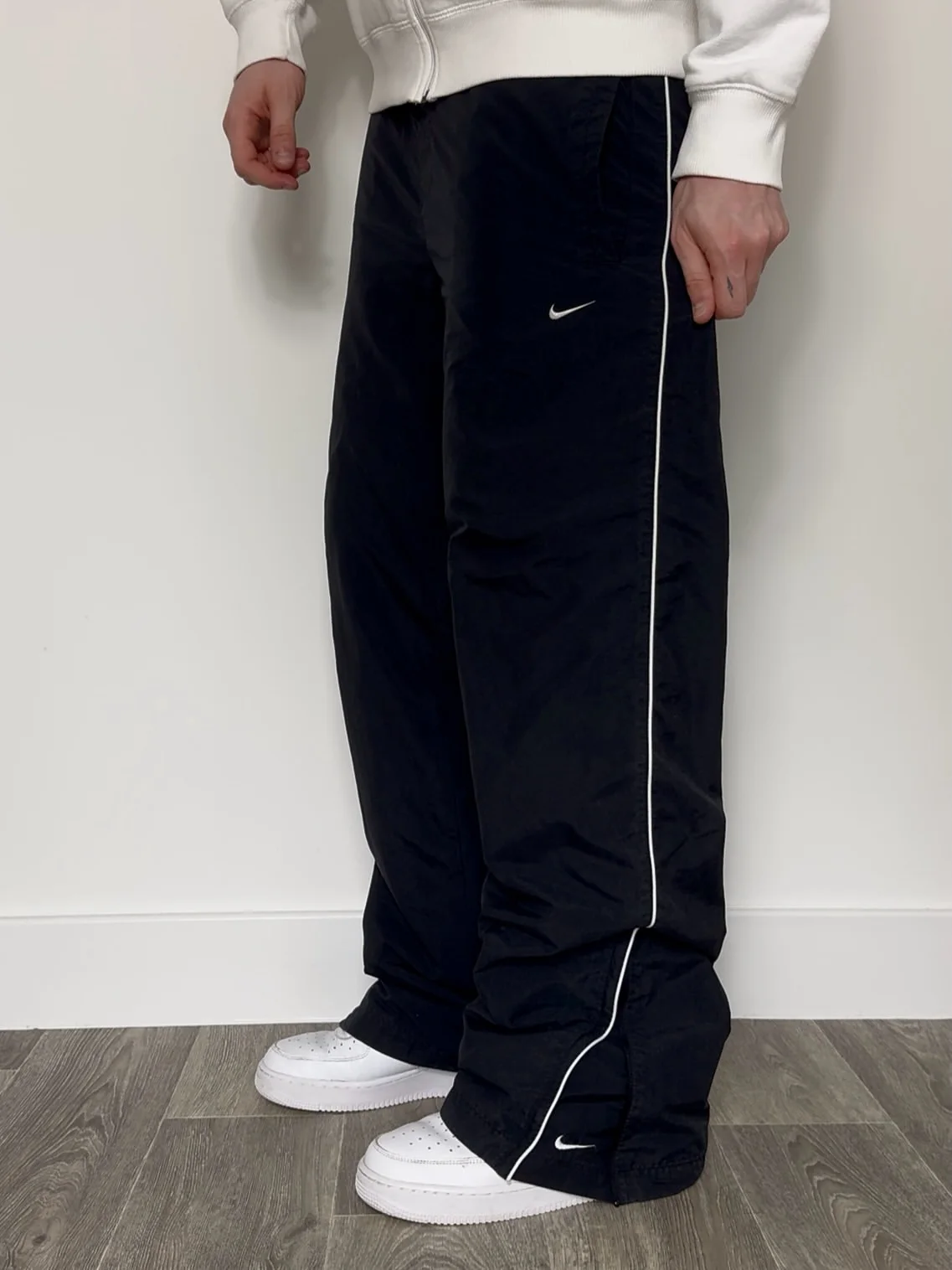 NIKE BAGGY TRACKPANT OVERSIZE