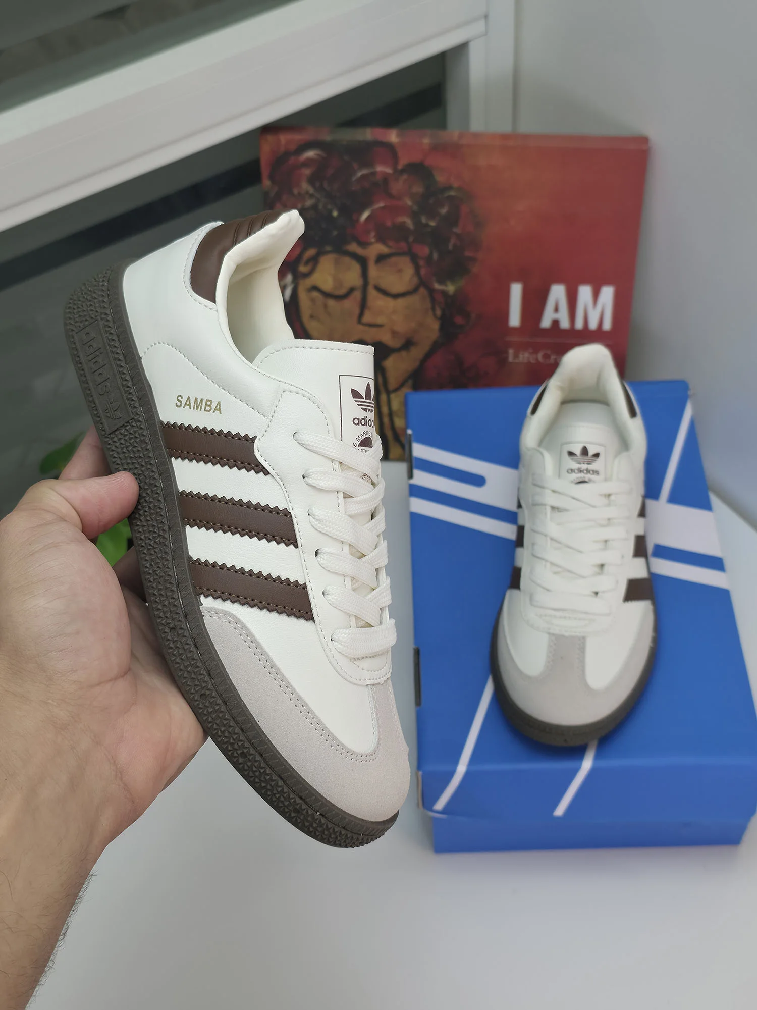 Baskets - Beige - B-501