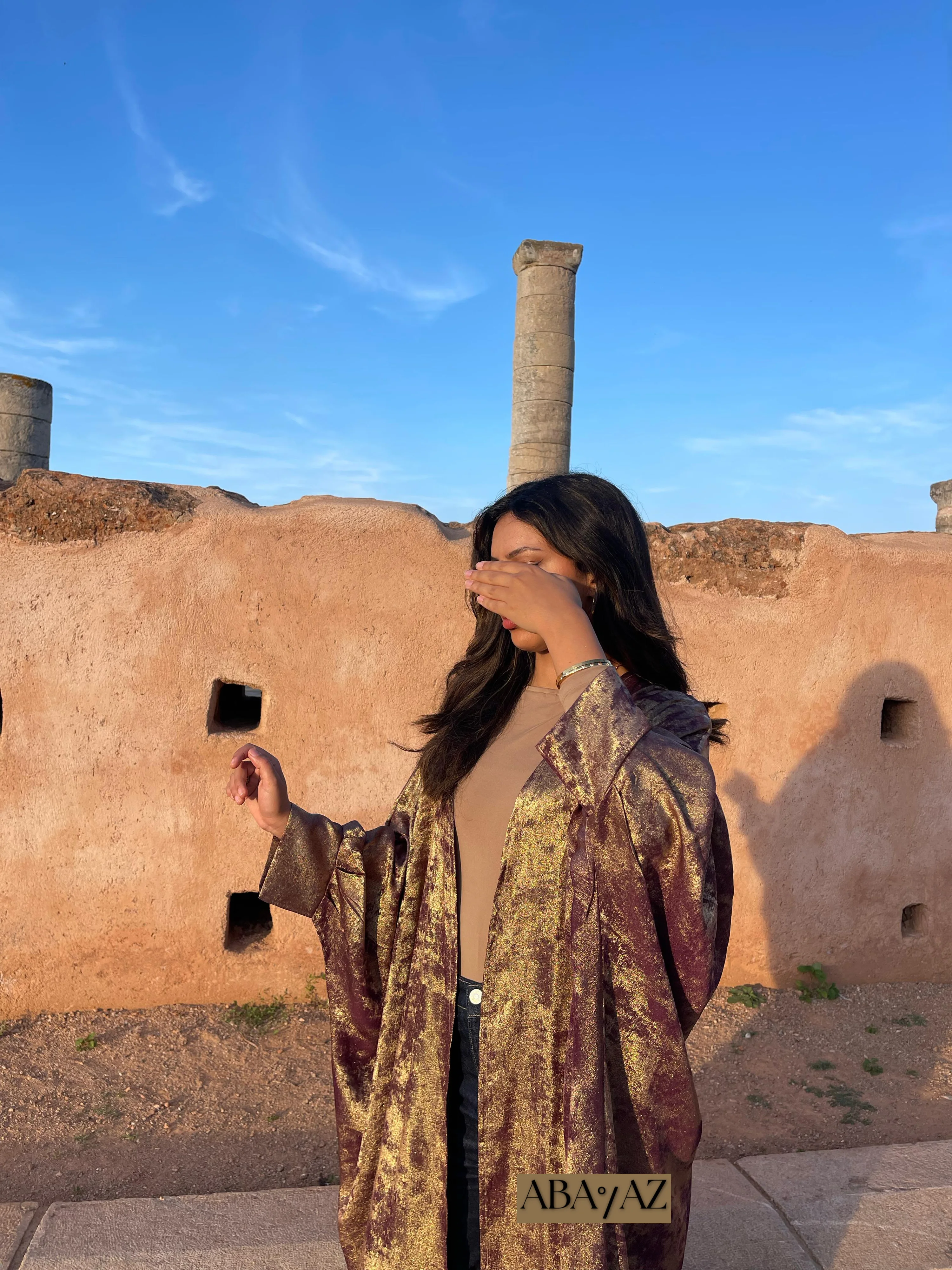 Shimmery abaya