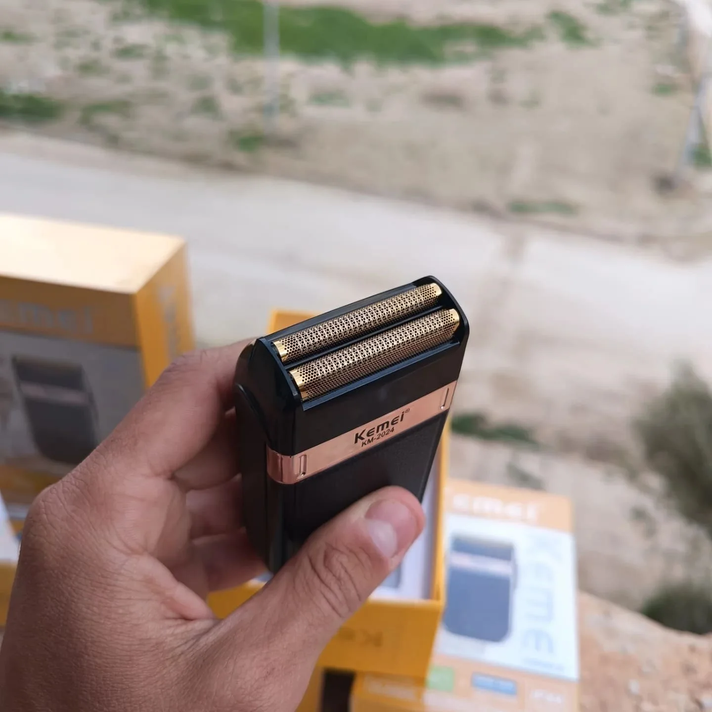 ماكينة حلاقة كهربائية احترافية للرجال