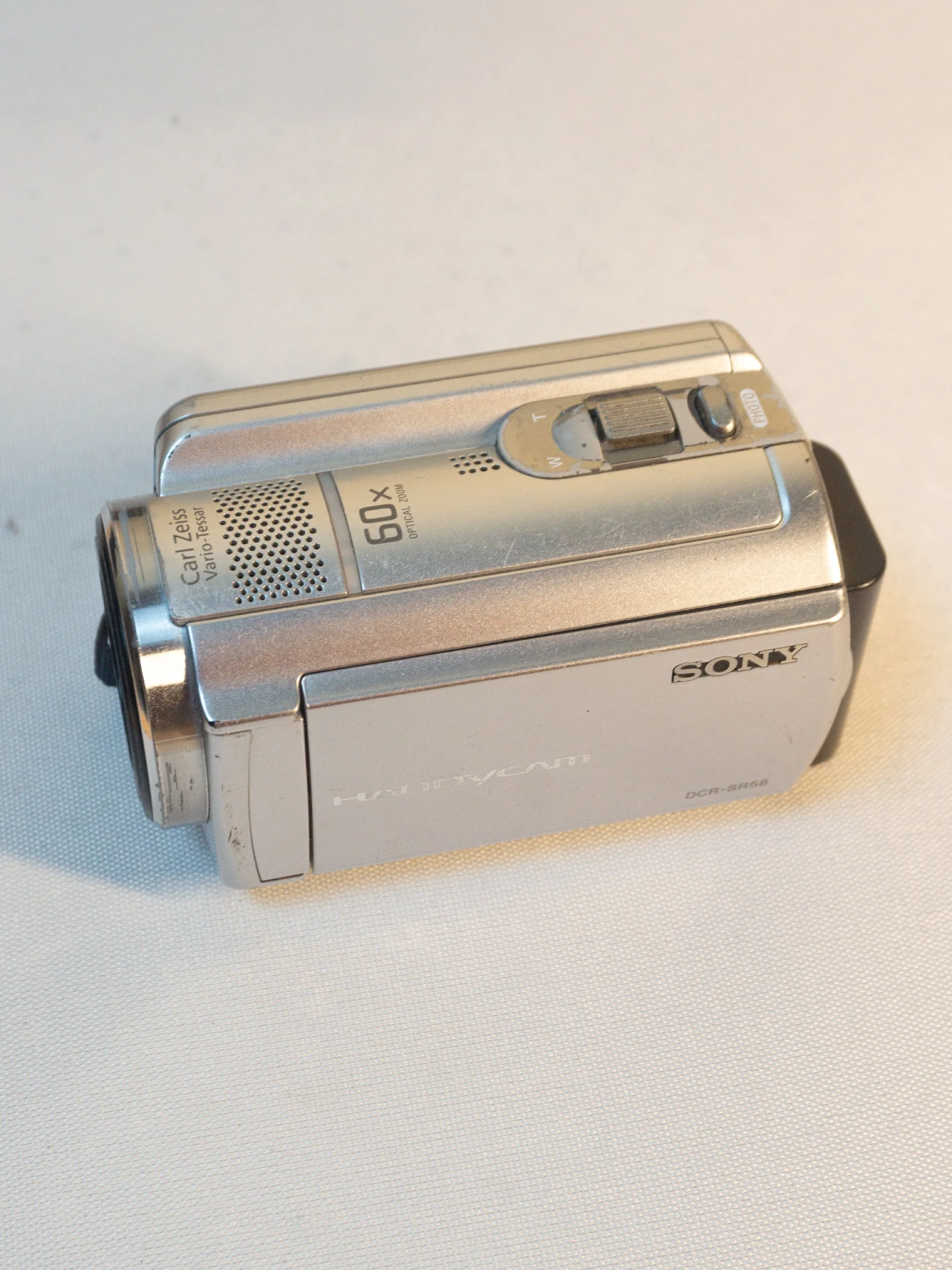 SONY HANDYCAM DCR-SR58