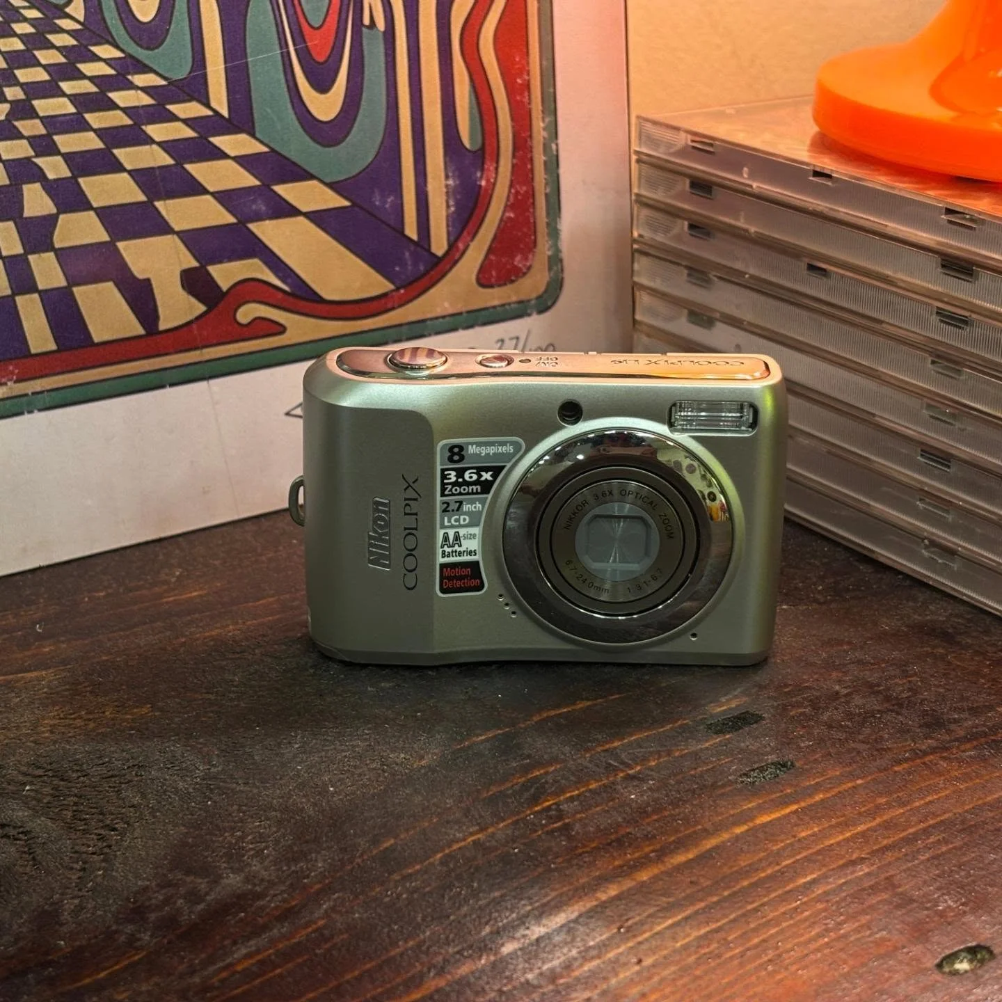 Nikon COOLPIX l19
