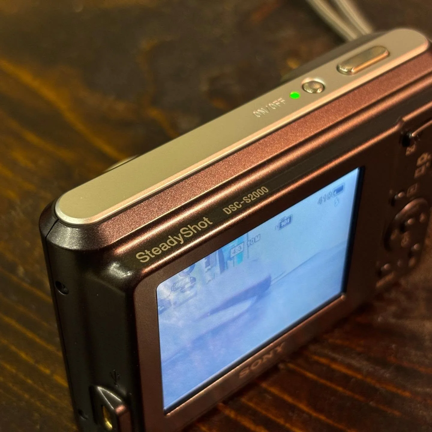 sony DSC-s2000