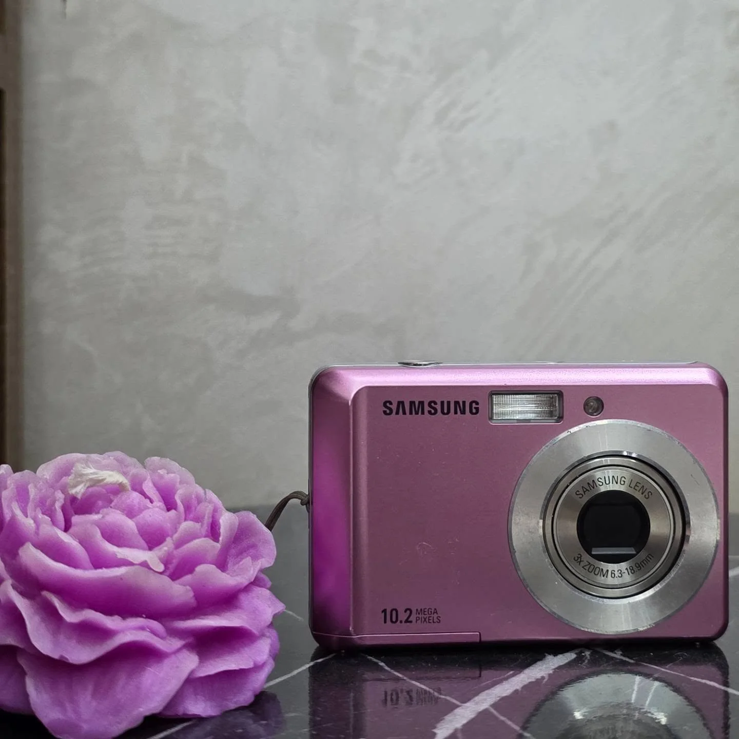 Samsung ES15 - Pink Edition (Vintage Digicam)