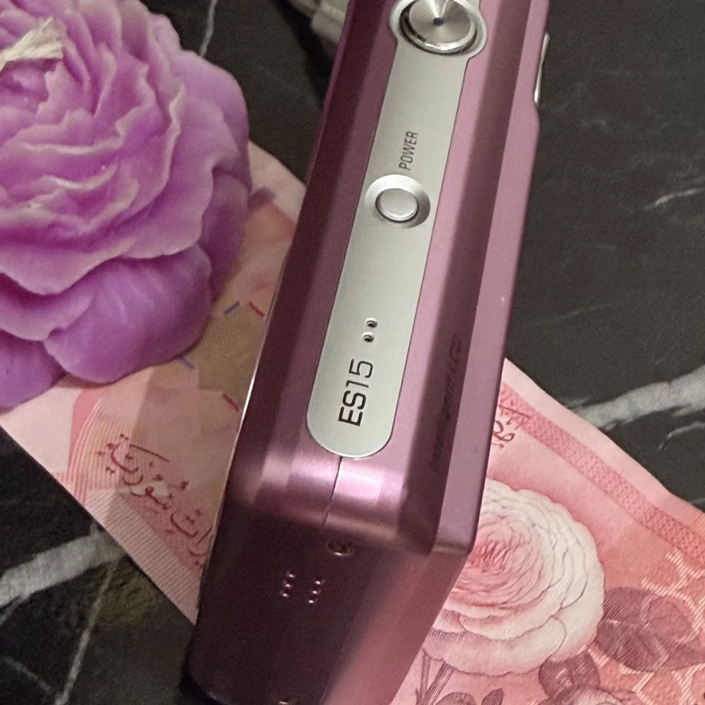 Samsung ES15 - Pink Edition (Vintage Digicam)