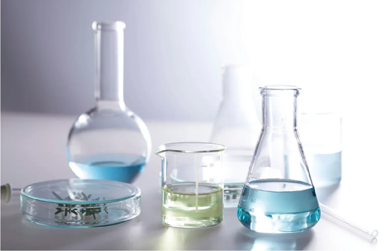 LABORATOIRES CERTIFIÉS