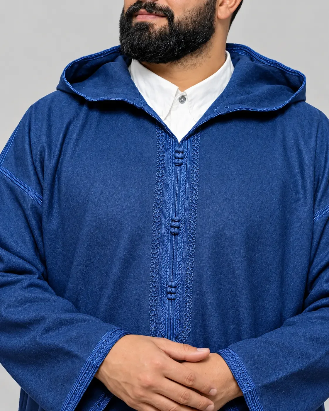 اللون الازرق