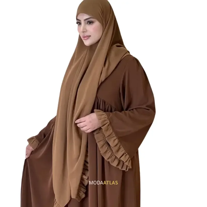 عباية بنت حوران – جوج قطع بأناقة محتشمة