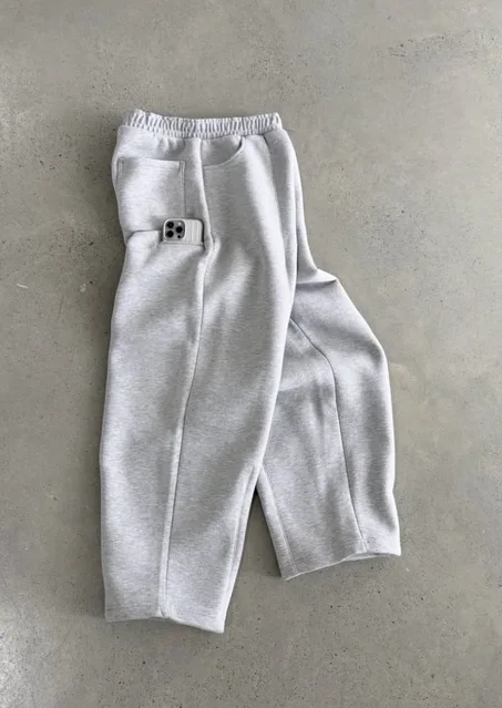 baggy Gris ipchon