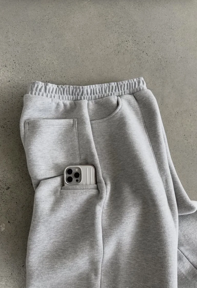 baggy Gris ipchon