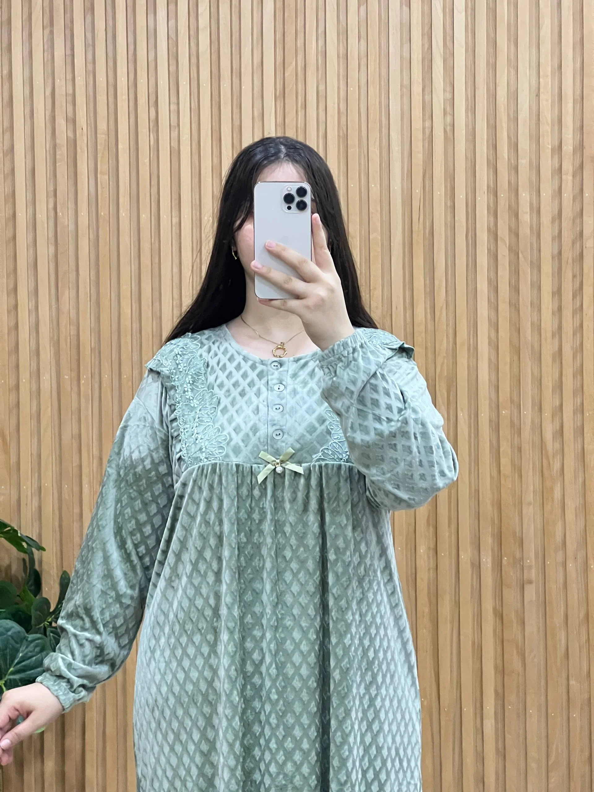 بجامة طويلة مبرة برناوت