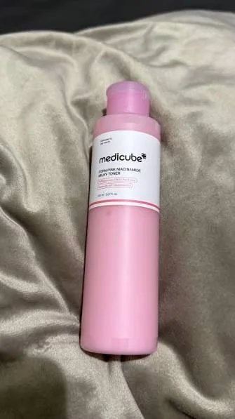 MEDICUBE PDRN PINK NIACINAMIDE MILKY TONER 150ML