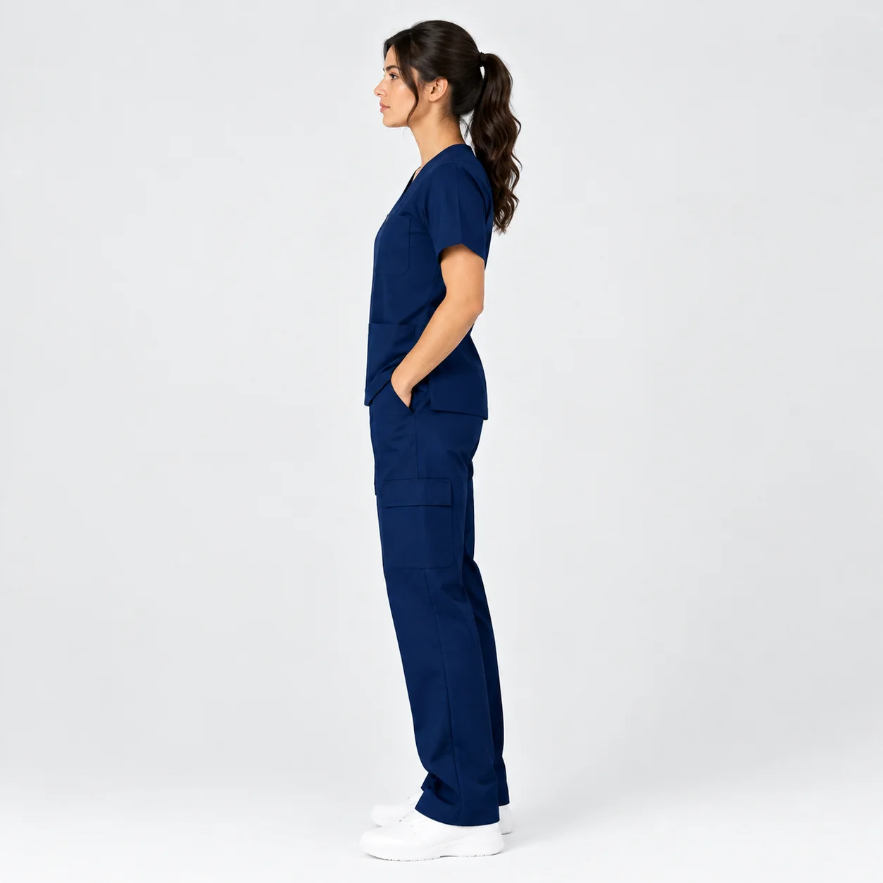 Tenue de Bloc Médicale Femme – Bleu Marine | Med Ora
