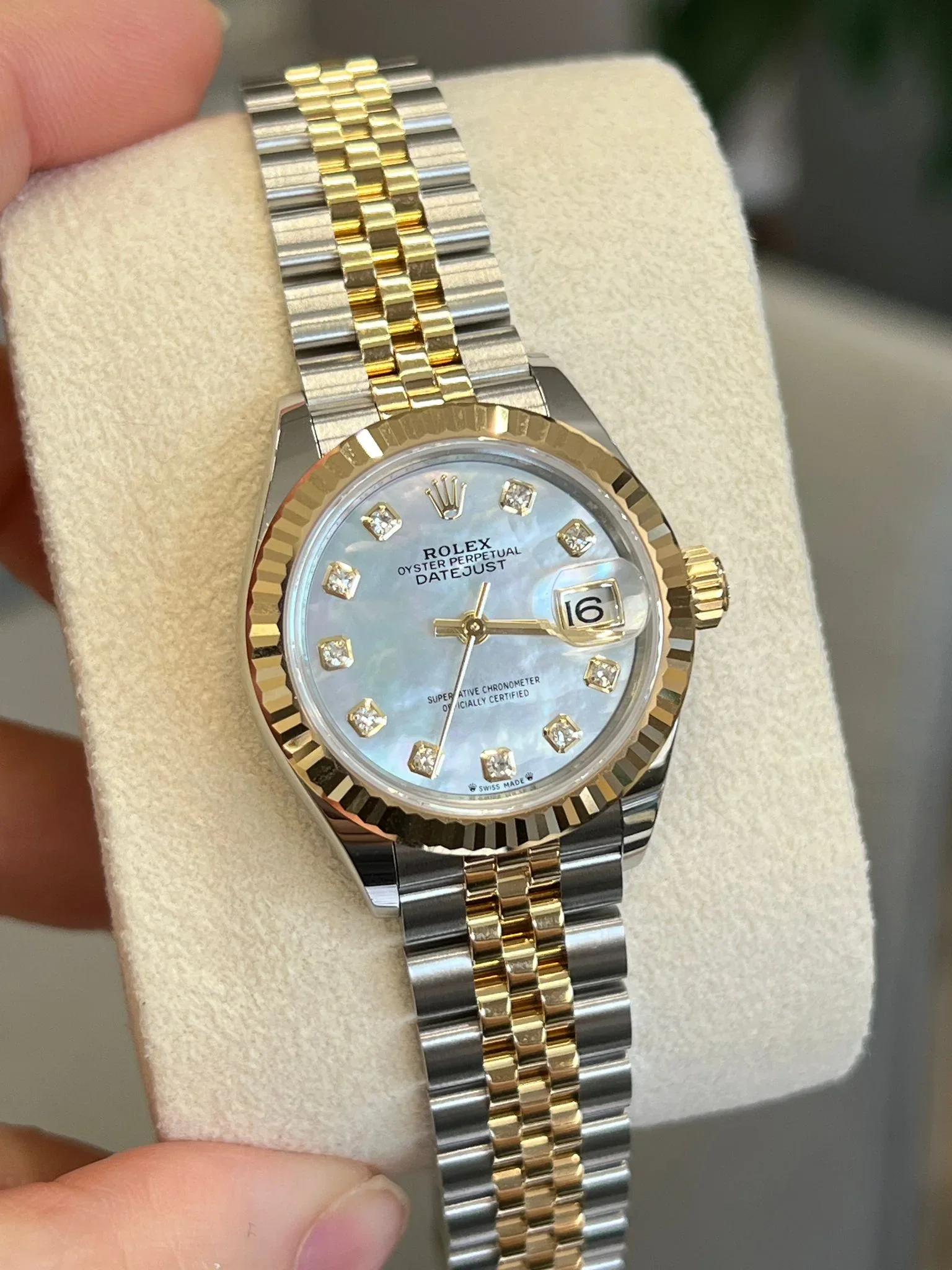 MONTRE DETEJUST