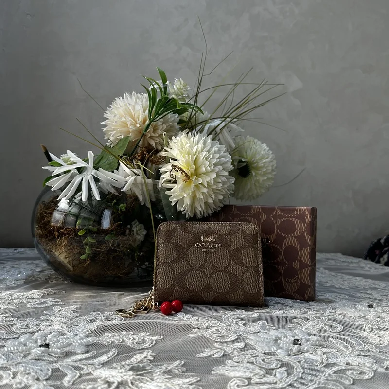Portefeuille Petit Coach avec Fermeture zippé