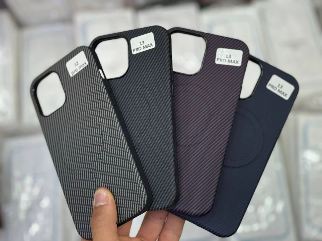 Pochette iphone en cuir