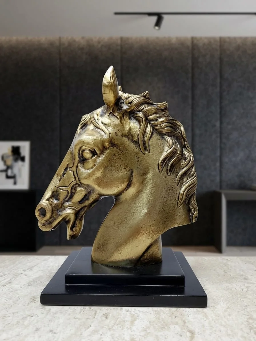 Statue Décorative Tête de Cheval Royal