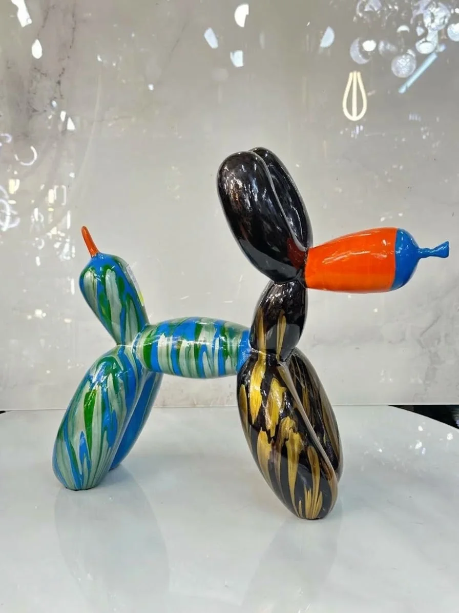 Sculpture Chien Ballon Design Abstrait & Coloré – Objet Déco & Idée Cadeau