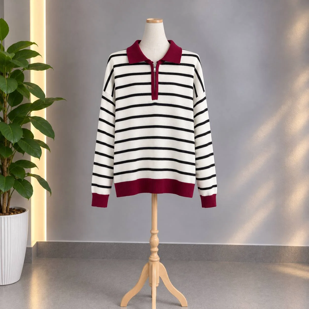 pull à rayure zippé