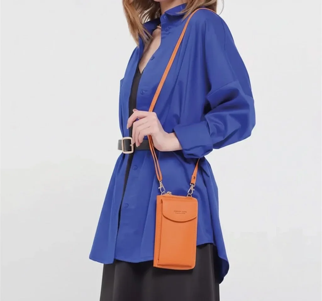 Stylish Crossbody Phone Holder Wallet Bag – حقيبة هاتف عصرية مدمجة كروس بودي