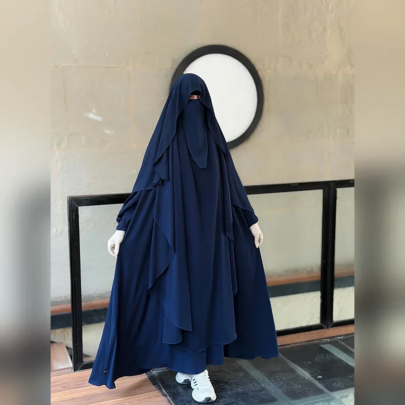 طاقم شرعي متكون من 3 قطع ⚡️