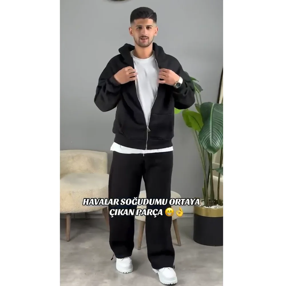 Set Adam