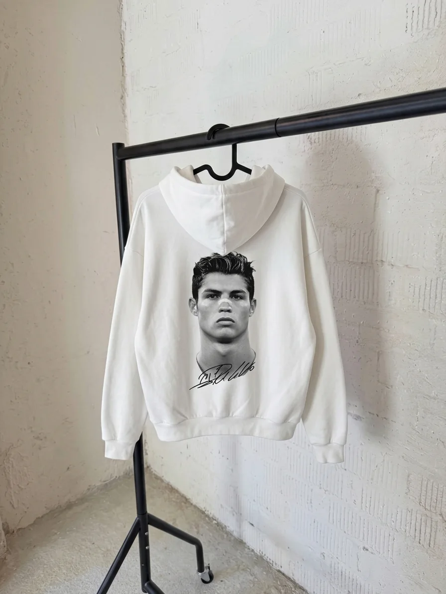 CRISTIANO RONALDO 2004 HOODIE - BLANC