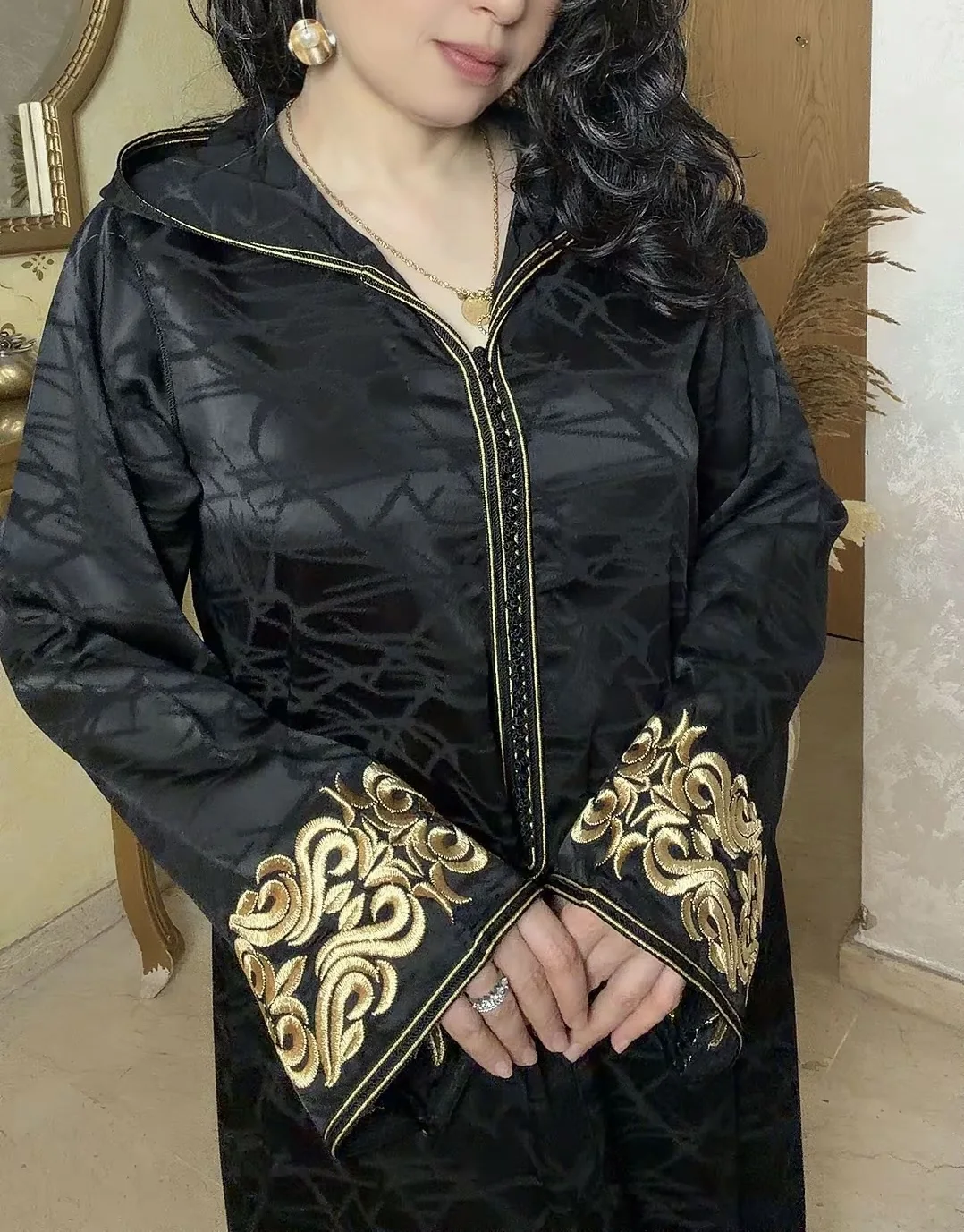 جلابة بطرز الصم