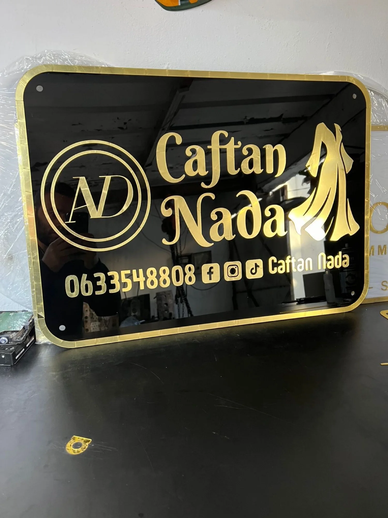 Logo Acrylique Personnalisé