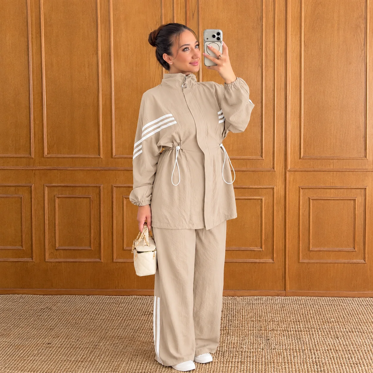 Ensemble Femme à Bandes Contrastantes