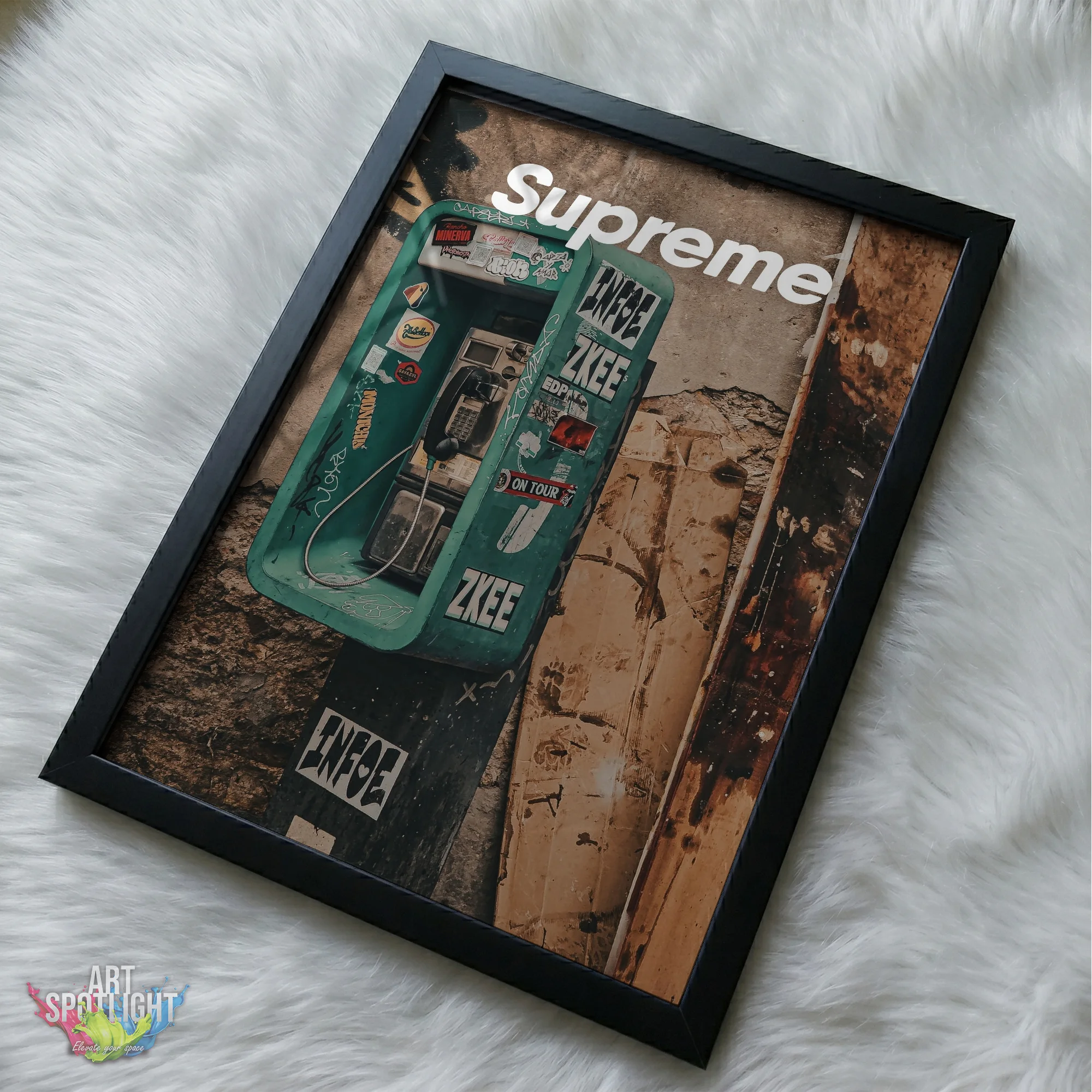 SUPREME VINTAGE PAYPHONE