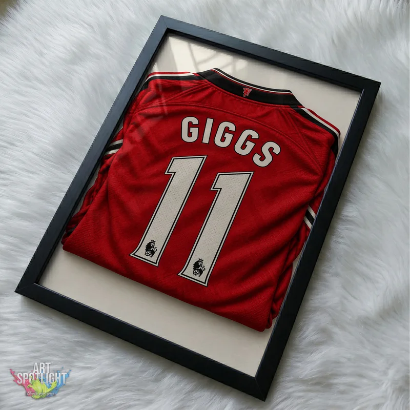 RYAN GIGGS MANCHESTER UNITED