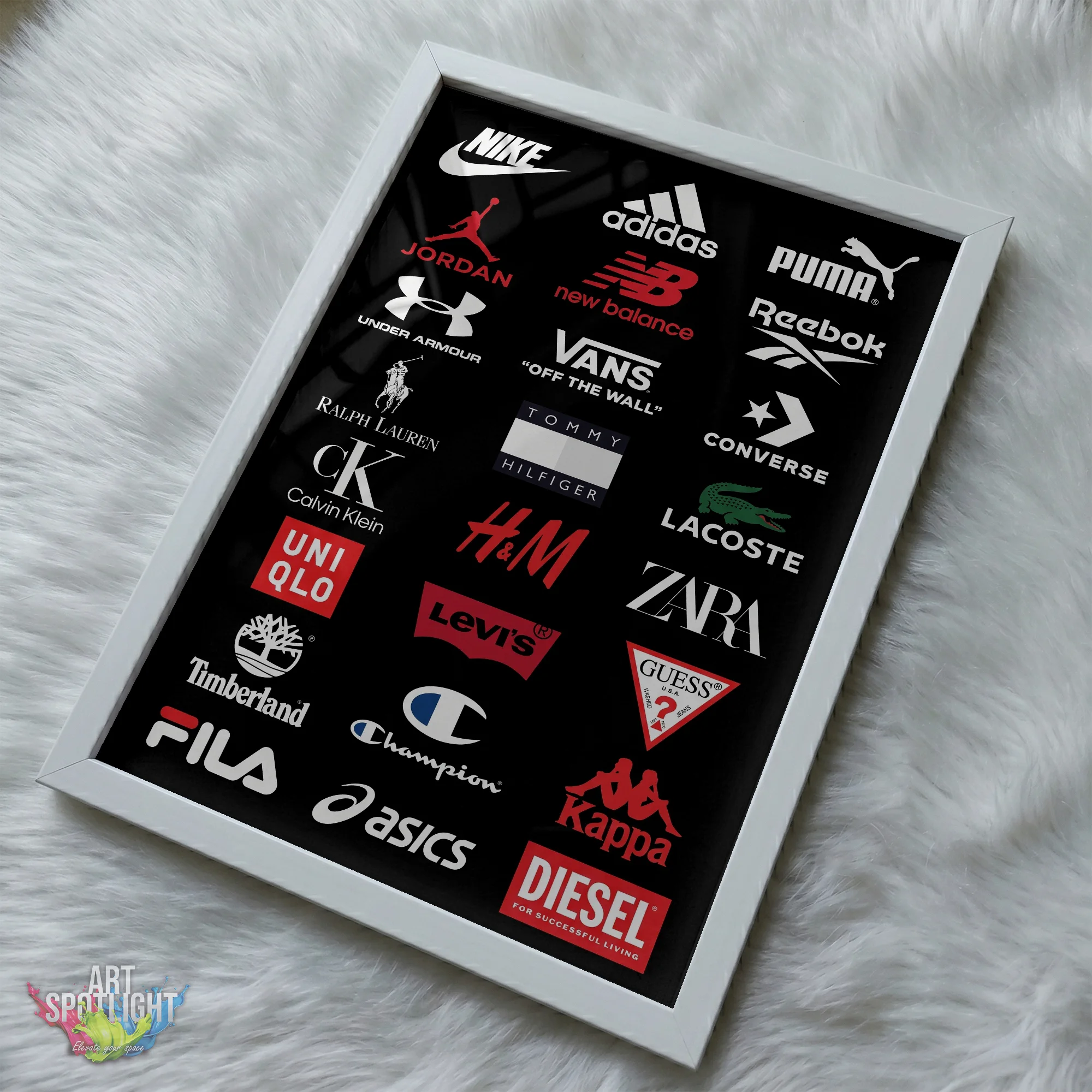 FASHION AND SPORTSWEAR LOGOS