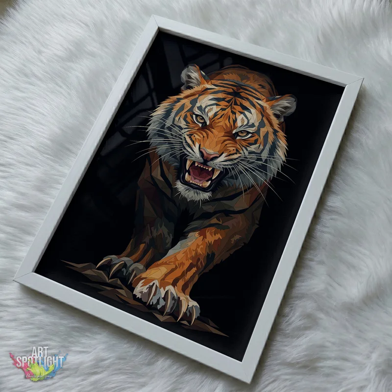 PROWLING GEOMETRIC TIGER