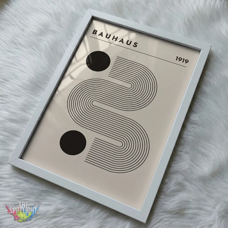BAUHAUS CURVES AND CIRCLES