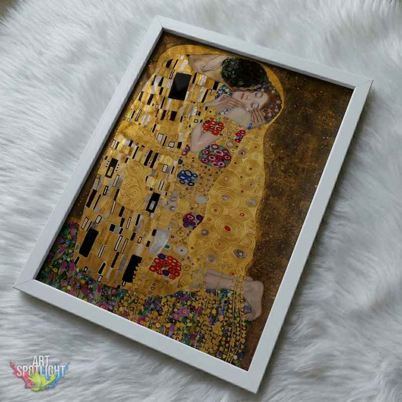 THE KISS BY GUSTAV KLIMT