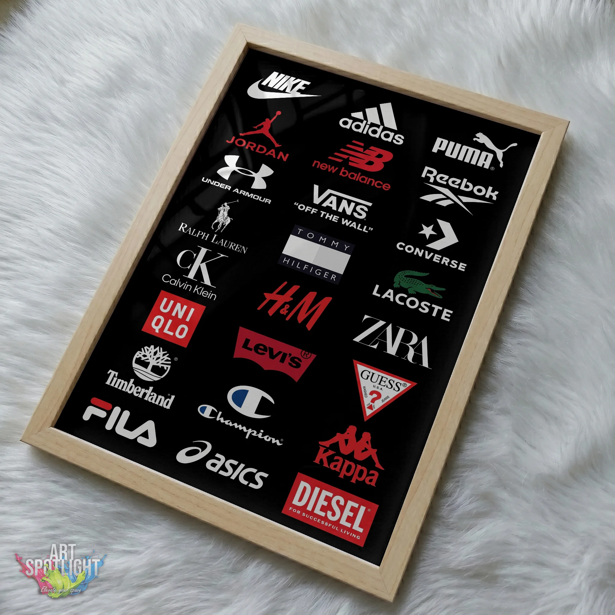 FASHION AND SPORTSWEAR LOGOS