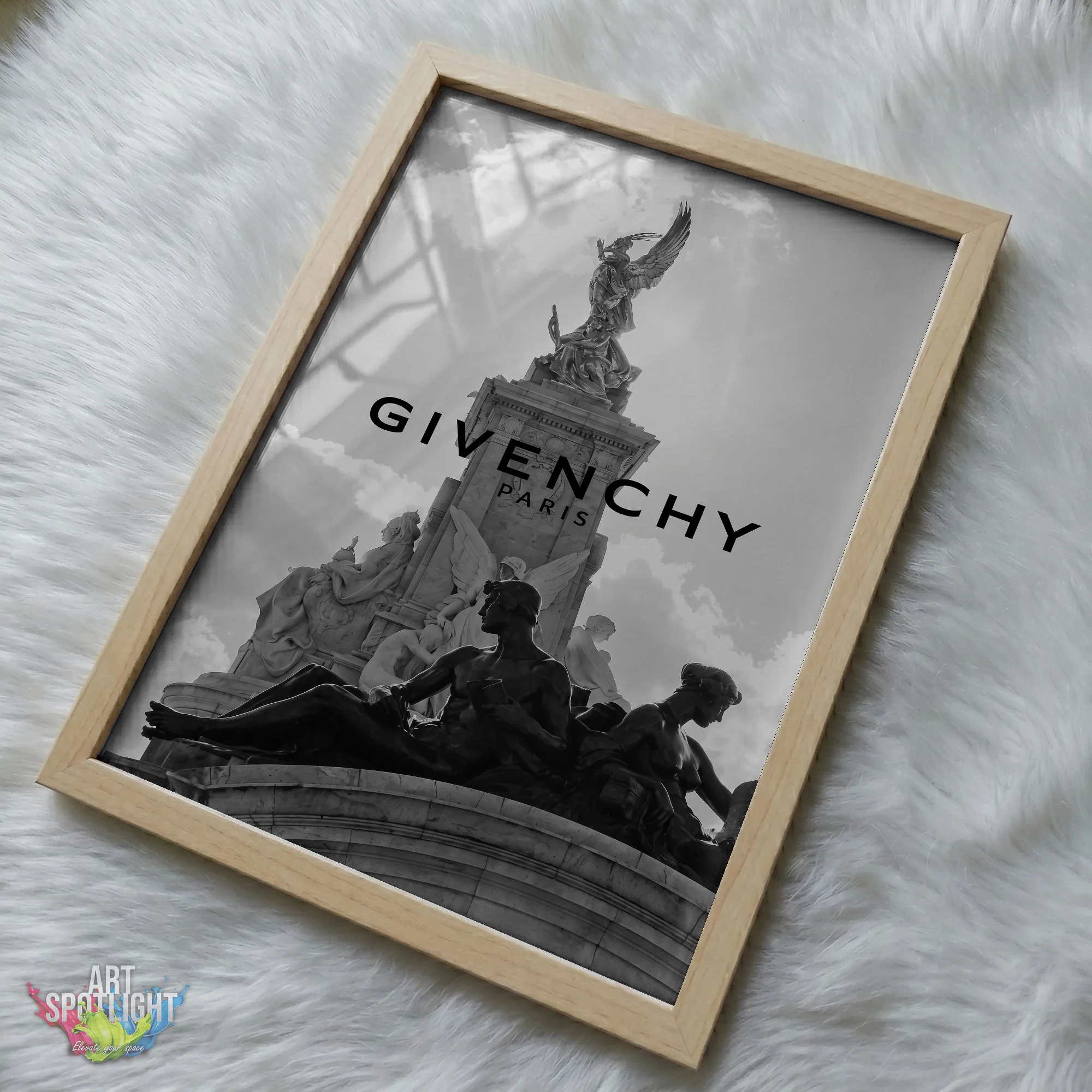 GIVENCHY PARIS MONUMENT