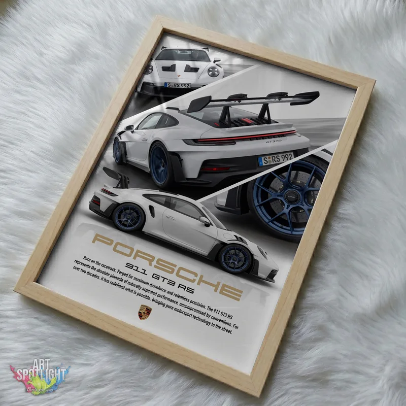 WHITE PORSCHE 911 GT3 RS