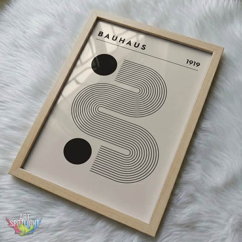 BAUHAUS CURVES AND CIRCLES