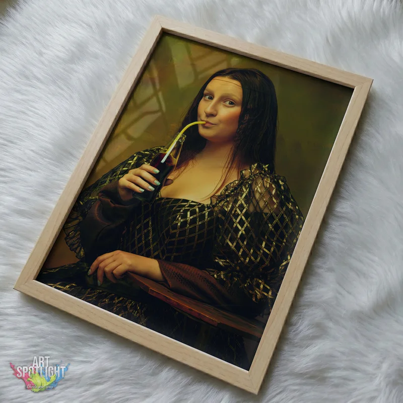 MONA LISA’S GOLDEN SIP