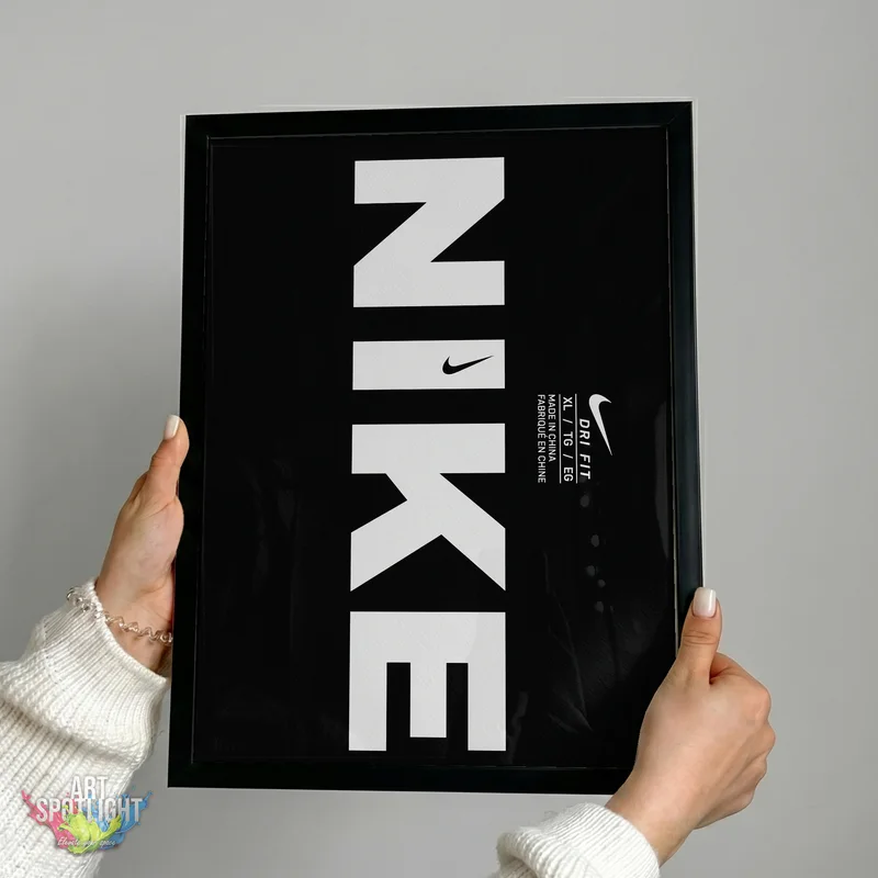NIKE VERTICAL TYPOGRAPHY