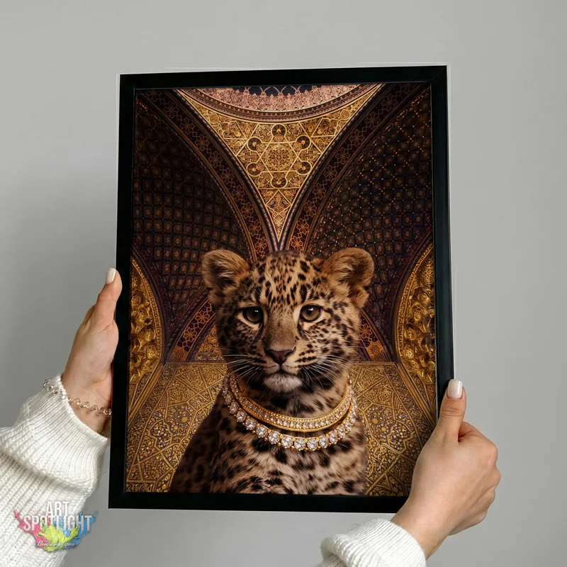 LEOPARD CUB WITH GOLD NECKLACE