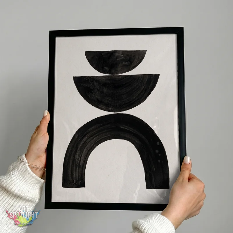 BLACK ARCH AND SEMICIRCLES