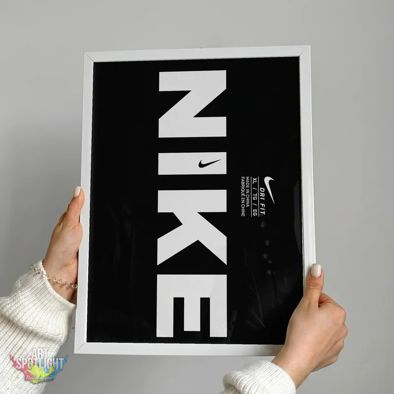 NIKE VERTICAL TYPOGRAPHY