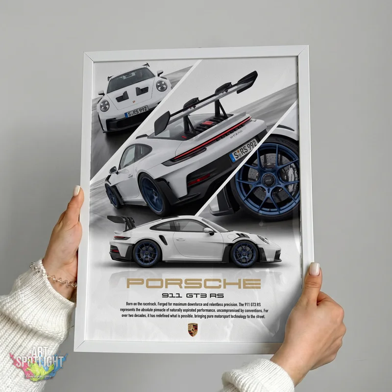 WHITE PORSCHE 911 GT3 RS