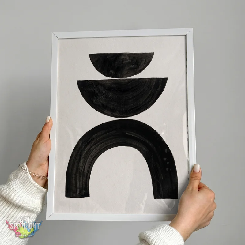 BLACK ARCH AND SEMICIRCLES