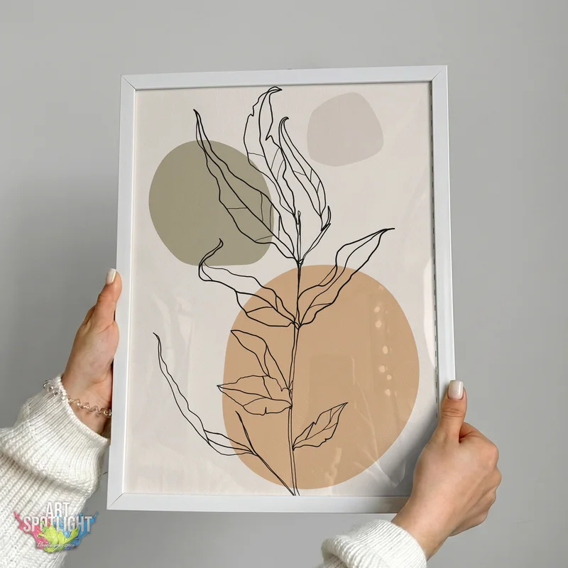 MINIMALIST LEAFY STEM
